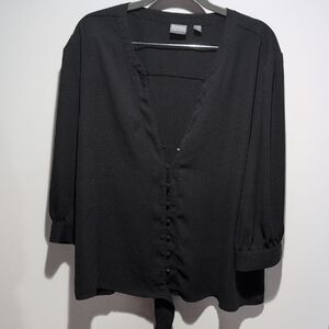 New York & Company Black V-Neck Button-Front Blouse